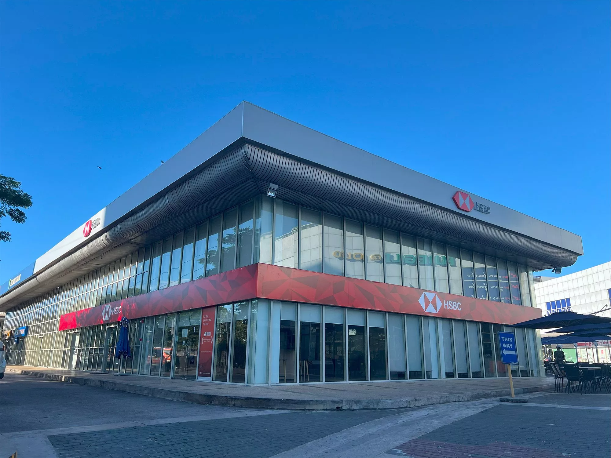 hsbc-alabang-branch-refresh-03