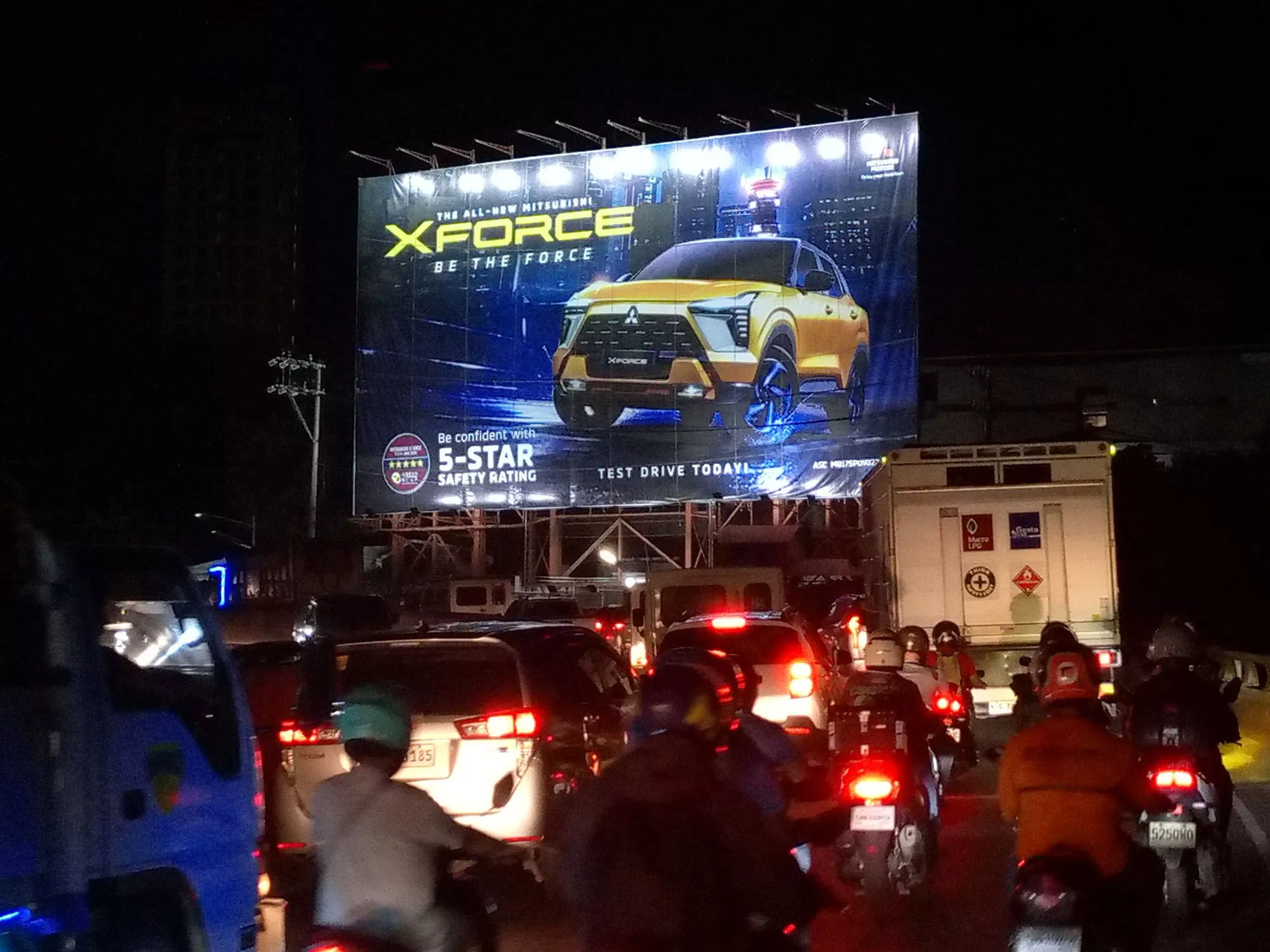 mitsubishi-a-new-force-is-coming-01